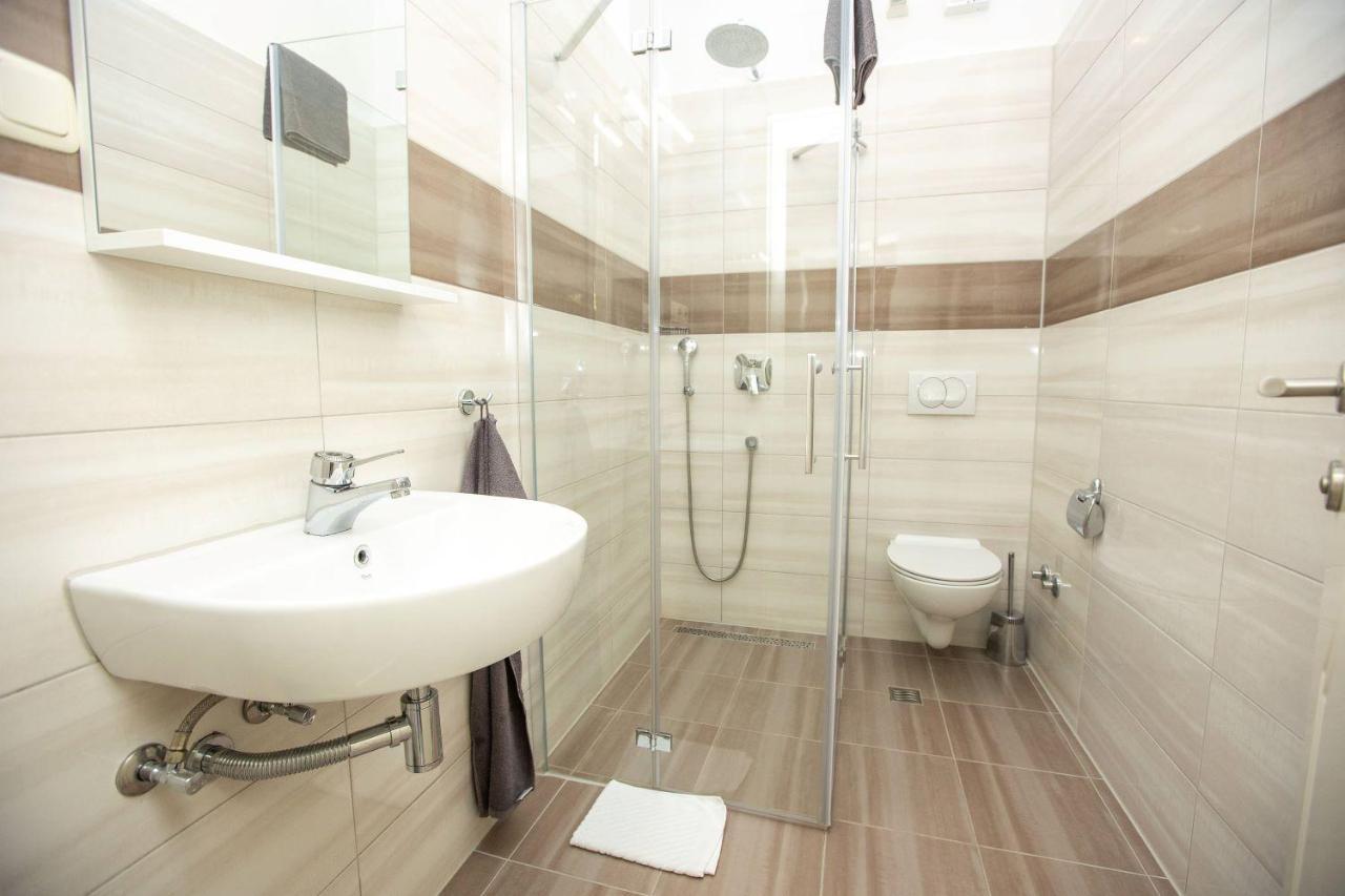 Apartments Mosor 오미스 외부 사진