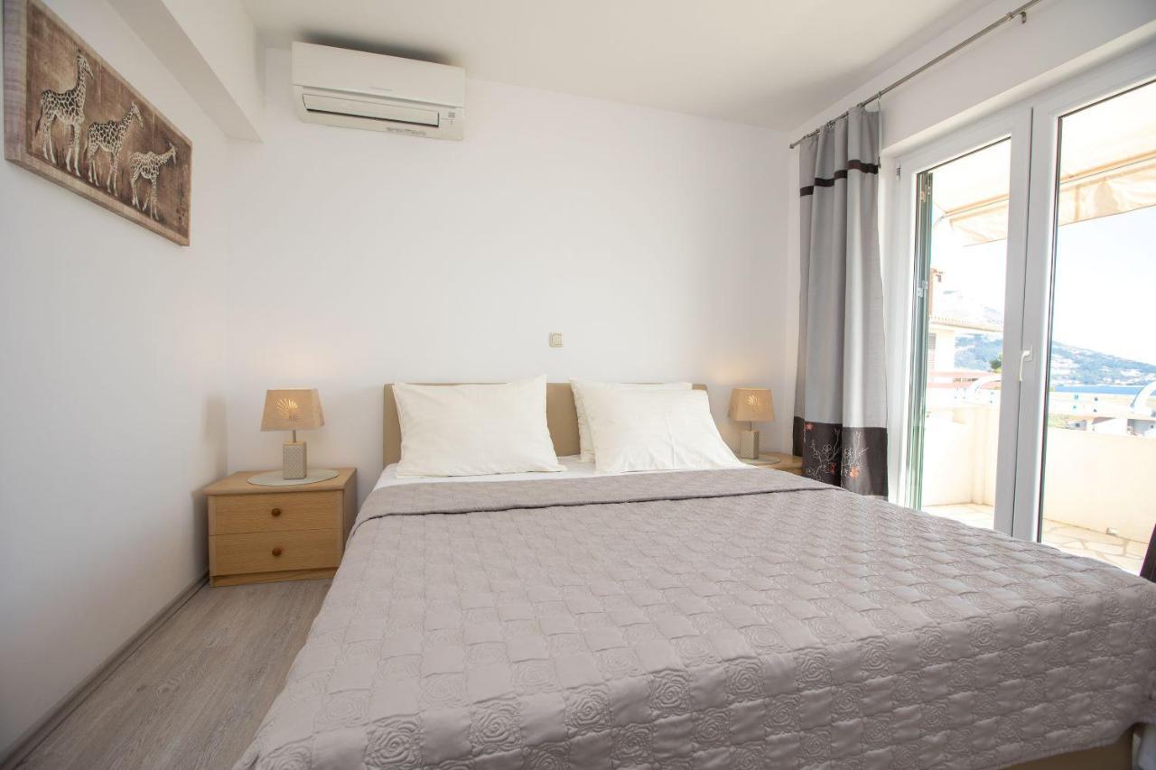 Apartments Mosor 오미스 외부 사진
