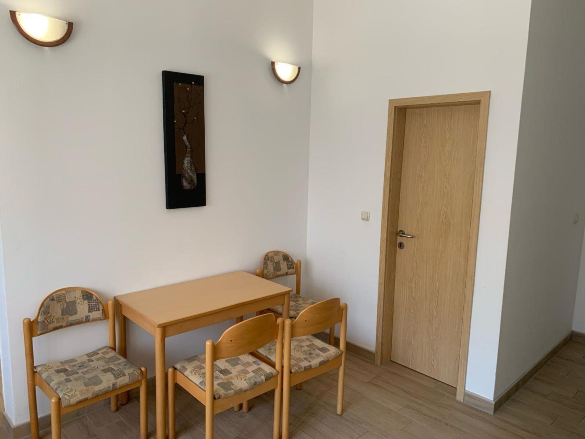 Apartments Mosor 오미스 객실 사진